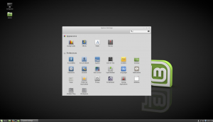 Linux Mint Desktop mit offenem File Explorer